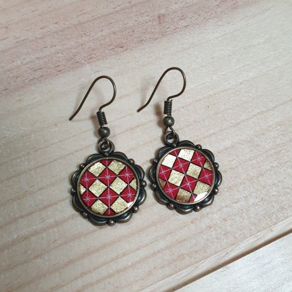 Boucles d'oreille pendantes enluminées or/rouges