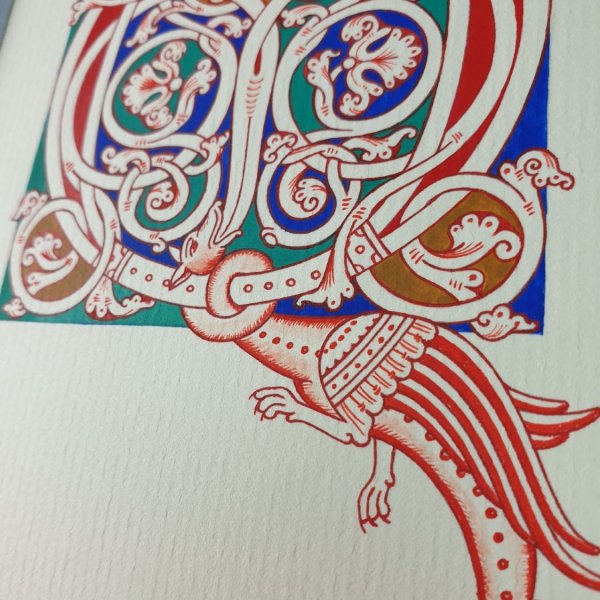 Lettre Q enlumin&eacute;e style roman