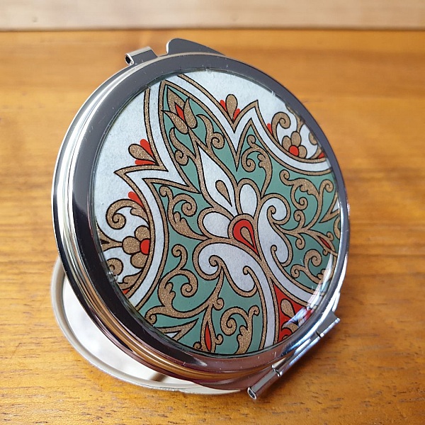 Miroir de sac enlumin&eacute; Arabesques