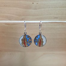 Boucles d'oreille pendantes enluminées bleu/doré/rouge
